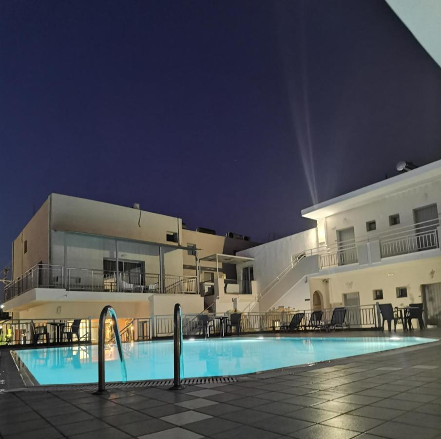 Hotel Anemi Stalida Exteriér fotografie